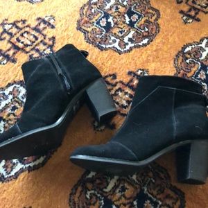 Tom’s suede ankle boots